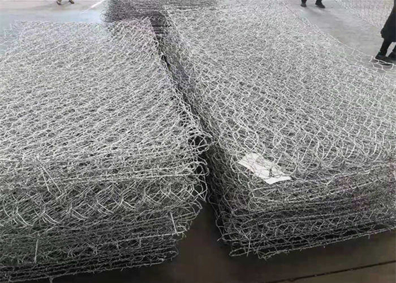 OEM 100×120mm熱い浸された電流を通されたGabion箱の編む網Bunnings