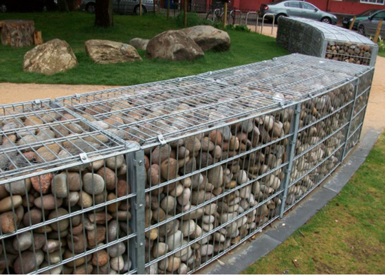 95% ZicはGabionのバスケットのためのワイヤーのひもで締めを溶接した1x1x0.5m 5x10cm