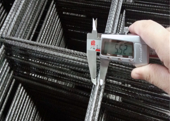 15×15cmのDIN488具体的な補強はコンクリート スラブのための金網の生地を溶接した
