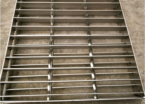 25x4.5mmの304ステンレス鋼の通路の格子の堀の下水管ISO9001