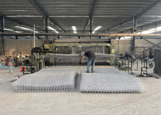 Astm A975標準的な石によって満たされるGabionは重い電流を通された2x1x1mをおりに入れる